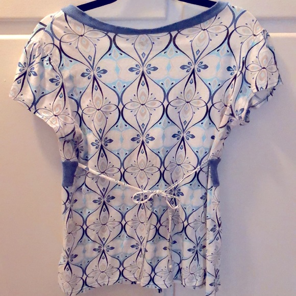 Maternity Top - Picture 2 of 3